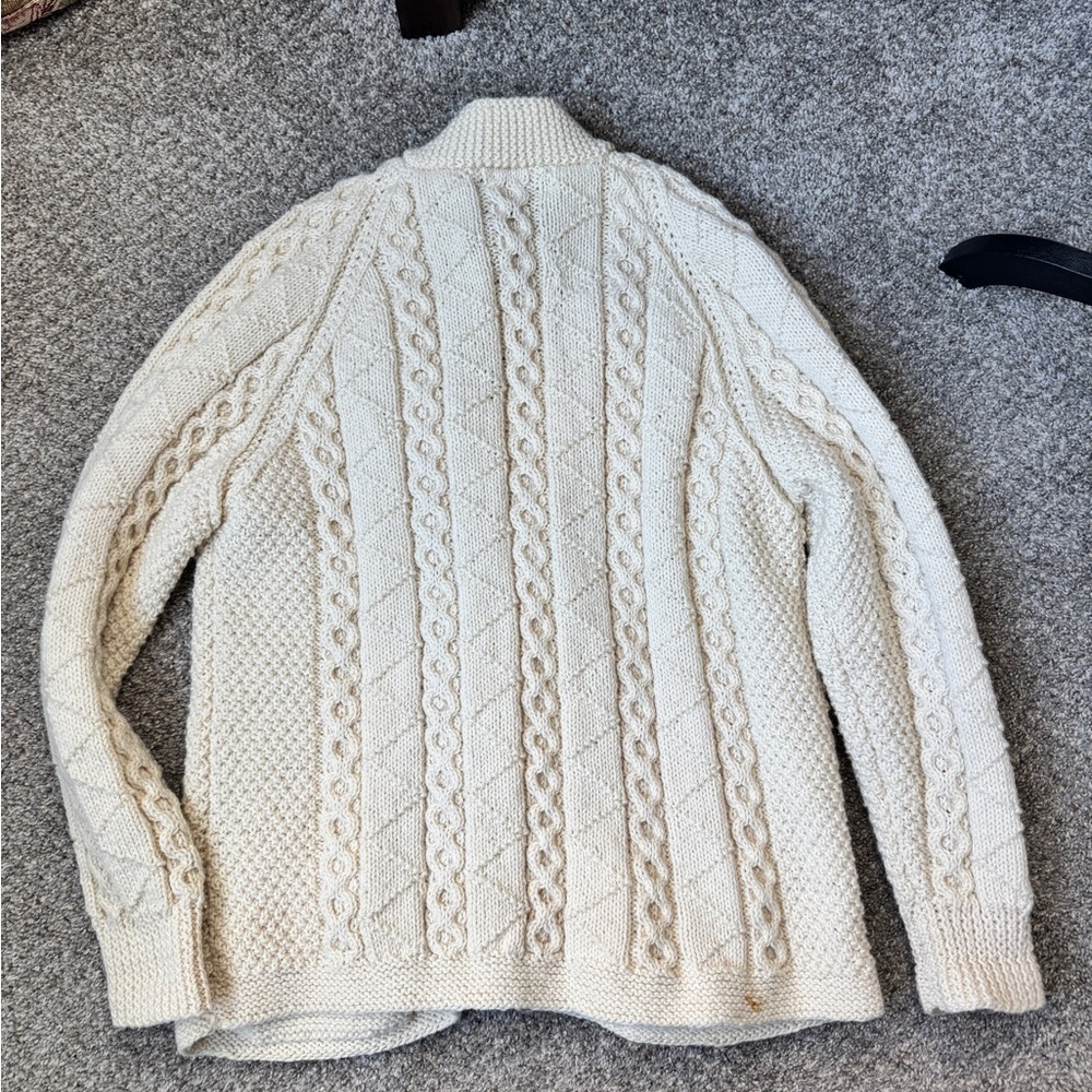 Vintage Cozy Irish Wool Cream Cable Knit Cardigan - Picture 13 of 15